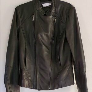 T TAHARI - Black Leather Moto Jacket